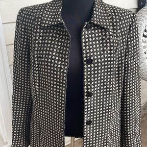 Dana Buchman coat size 6  textured weave brown linen